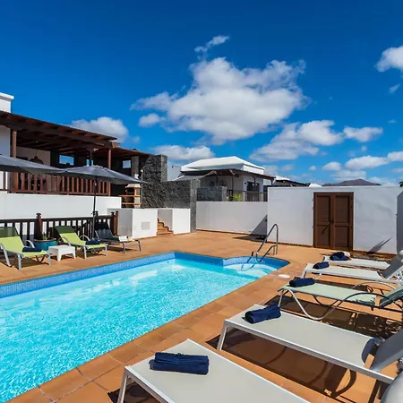 Sarantonton 普拉亚布兰卡